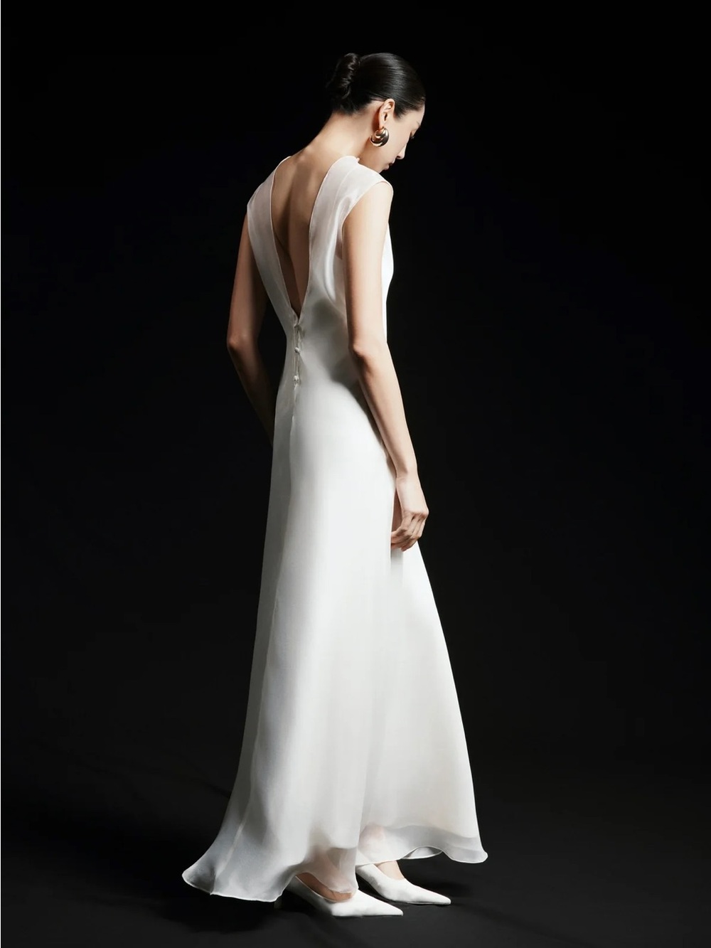 Huong - Valentine Dress (M) - Picture 15 of 16